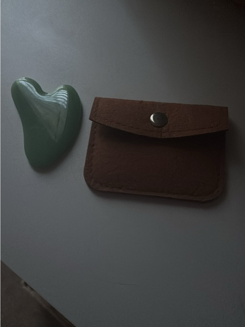 Gua Shua + Pouch